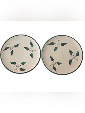 Cost Plus Set of 2 Festive Cake Plate with Holly Design. Spain.